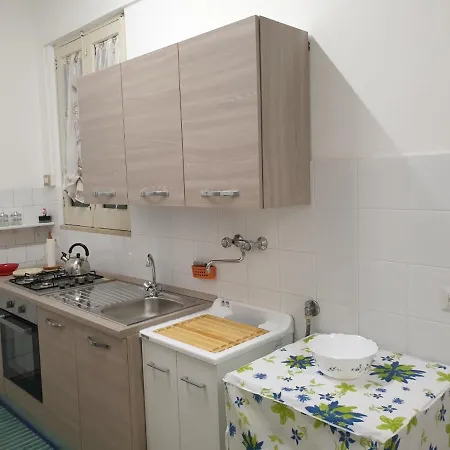 Chiara Naxos Apartament *
