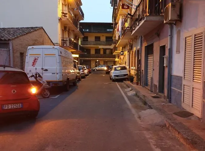 アパート Chiara Naxos ジャルディーニ・ナクソス